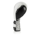 Black_16oz_Lace_Gloves_Pair_boxing2_590x