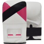 f10_boxing_bag_gloves_white-pink_3_